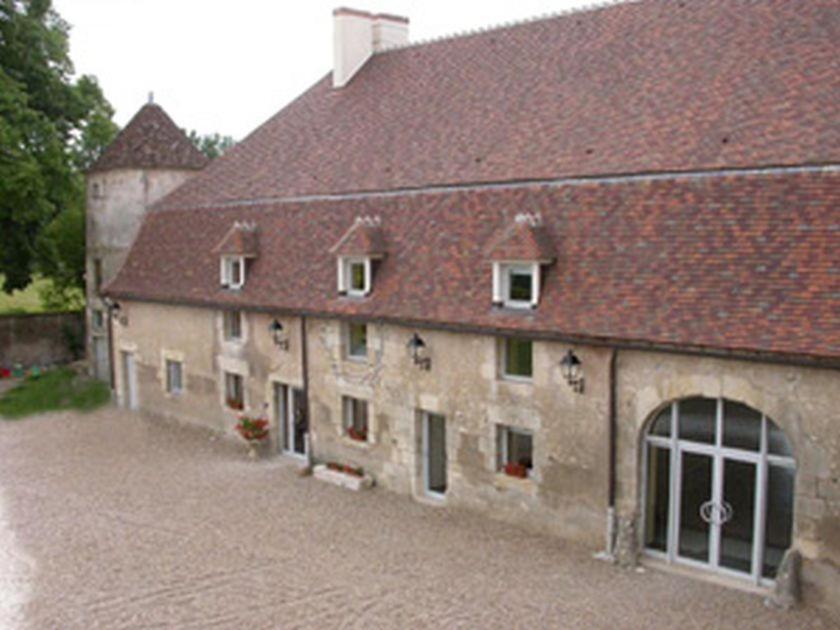 Domaine De Surgy Hostel Kültér fotó